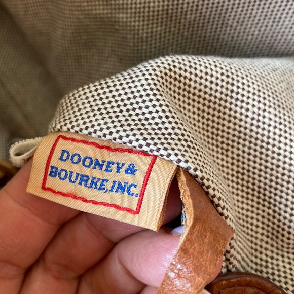 Dooney & Bourke Pocketbook Tote -Material & Leather - Picture 15 of 15